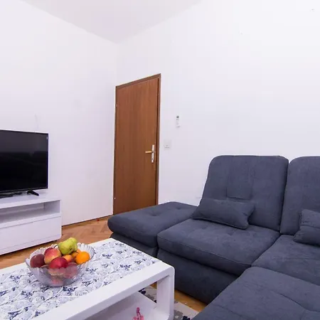 Roma Apartmán Trogir